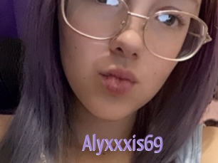 Alyxxxis69