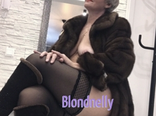 Blondnelly