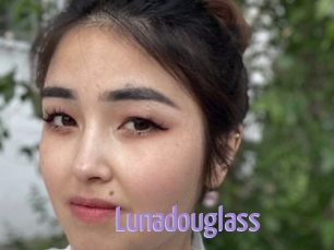 Lunadouglass