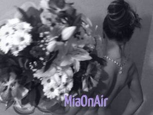MiaOnAir