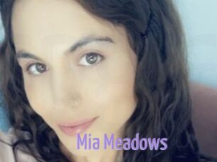 Mia_Meadows