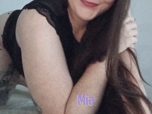 Mia